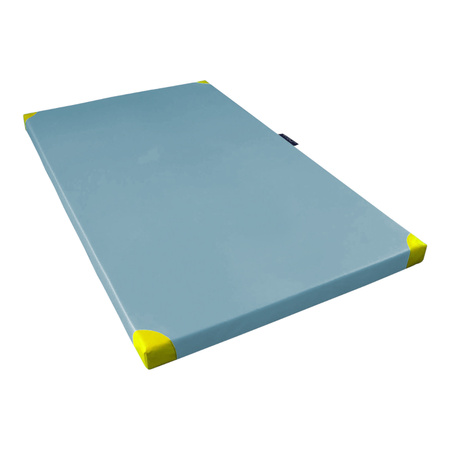 Materac jednoczęściowy twardy z narożnikami