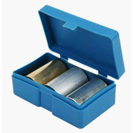 Metalowe walce o równej objętości