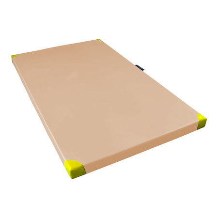 Materac jednoczęściowy twardy z narożnikami