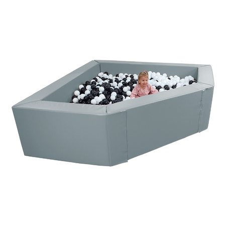 Basen narożny 2 x 2 m z ekoskóry z piłeczkami, wysokość 60 cm