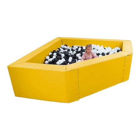 Basen narożny 2 x 2 m z ekoskóry z piłeczkami, wysokość 60 cm