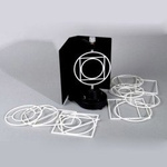 Przyrząd do demonstracji powstawania brył obrotowych