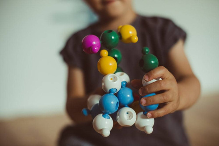 Klocki konstrukcyjne Loowi - Zestaw 70 el.